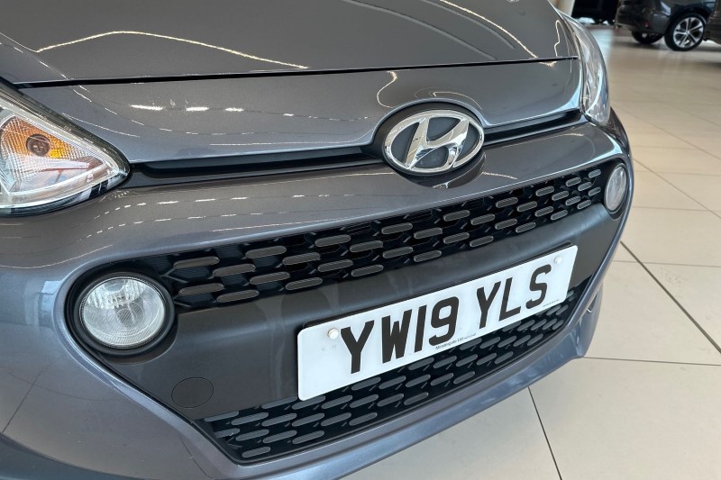 2019 (19) HYUNDAI I10 1.0 Play 5dr 3446287