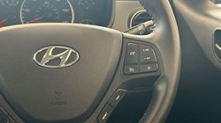 2019 (19) HYUNDAI I10 1.0 Play 5dr 3446275