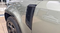 2023 (73) LAND ROVER DEFENDER 3.0 D300 X-Dynamic S 110 5dr Auto 5159746