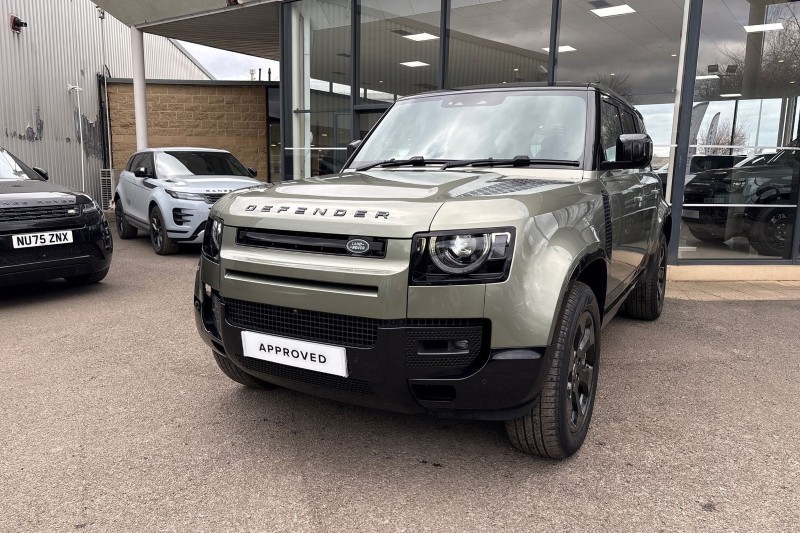 2023 (73) LAND ROVER DEFENDER 3.0 D300 X-Dynamic S 110 5dr Auto 5159780
