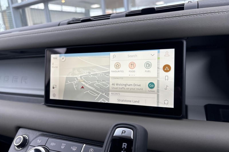 2023 (73) LAND ROVER DEFENDER 3.0 D300 X-Dynamic S 110 5dr Auto 5159737