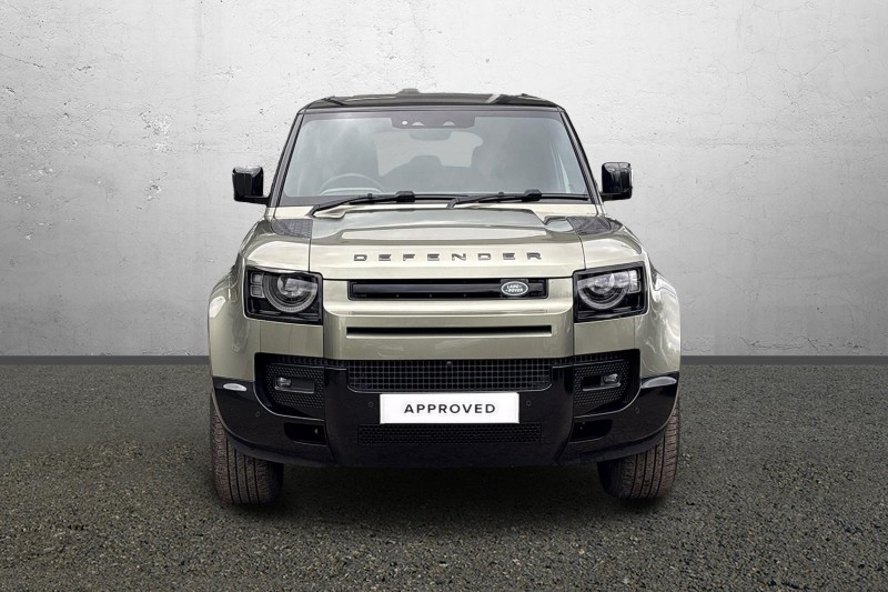 2023 (73) LAND ROVER DEFENDER 3.0 D300 X-Dynamic S 110 5dr Auto 5159733