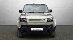 2023 (73) LAND ROVER DEFENDER 3.0 D300 X-Dynamic S 110 5dr Auto 5159733