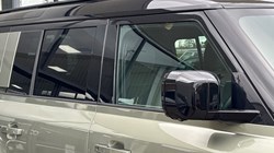 2023 (73) LAND ROVER DEFENDER 3.0 D300 X-Dynamic S 110 5dr Auto 5159778