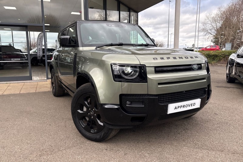 2023 (73) LAND ROVER DEFENDER 3.0 D300 X-Dynamic S 110 5dr Auto 5159770