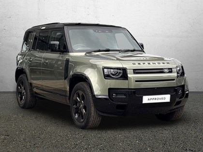 2023 (73) LAND ROVER DEFENDER 3.0 D300 X-Dynamic S 110 5dr Auto