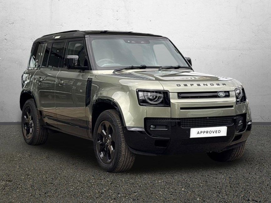 2023 (73) LAND ROVER DEFENDER 3.0 D300 X-Dynamic S 110 5dr Auto