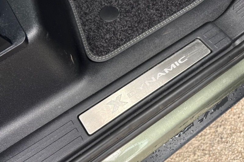 2023 (73) LAND ROVER DEFENDER 3.0 D300 X-Dynamic S 110 5dr Auto 5159767