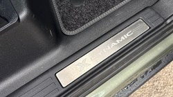 2023 (73) LAND ROVER DEFENDER 3.0 D300 X-Dynamic S 110 5dr Auto 5159767