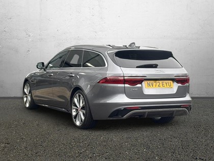 2022 (72) JAGUAR XF 2.0 D200 R-Dynamic SE Black 5dr Auto