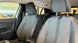 2022 (72) PEUGEOT 2008 1.5 BlueHDi 110 Allure Premium PLUS 5dr 3422793