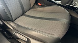 2022 (72) PEUGEOT 2008 1.5 BlueHDi 110 Allure Premium PLUS 5dr 3422777