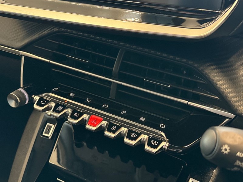 2022 (72) PEUGEOT 2008 1.5 BlueHDi 110 Allure Premium PLUS 5dr 3422789