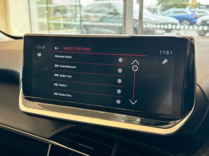 2022 (72) PEUGEOT 2008 1.5 BlueHDi 110 Allure Premium PLUS 5dr 3422786