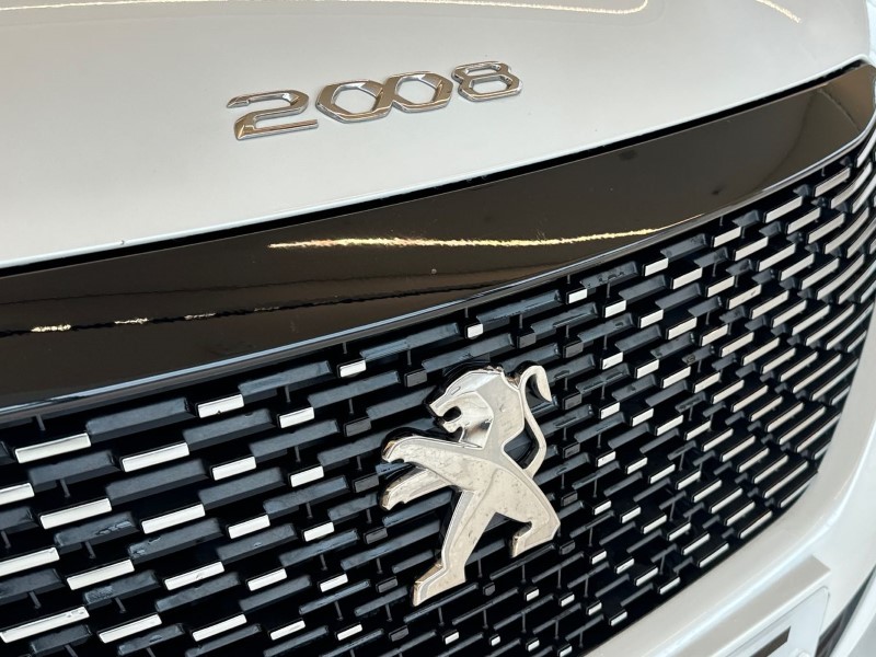 2022 (72) PEUGEOT 2008 1.5 BlueHDi 110 Allure Premium PLUS 5dr 3422799