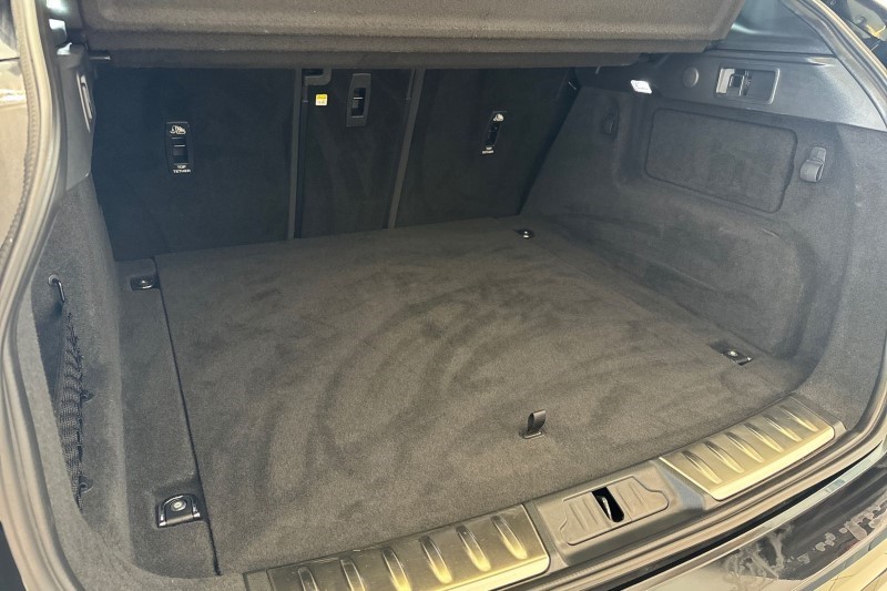 2024 (73) JAGUAR F-PACE 2.0 D200 R-Dynamic HSE Black 5dr Auto AWD 3420894