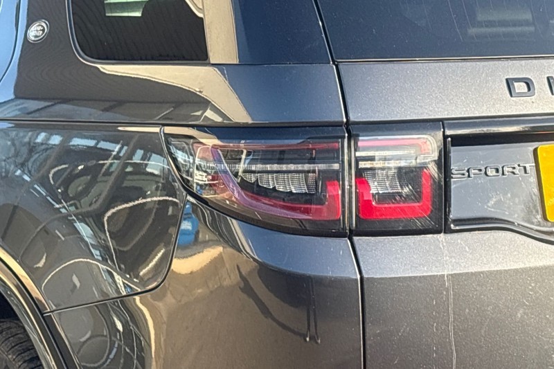 2021 (70) LAND ROVER DISCOVERY SPORT 2.0 D200 R-Dynamic SE 5dr Auto 5125733