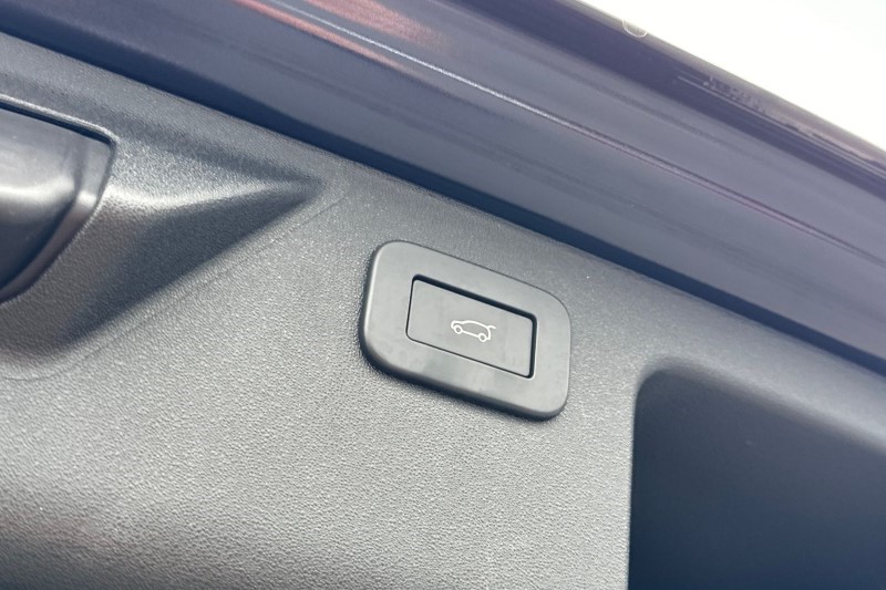 2023 (23) LAND ROVER DISCOVERY SPORT 2.0 D200 R-Dynamic HSE 5dr Auto 3424156