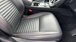 2023 (23) LAND ROVER DISCOVERY SPORT 2.0 D200 R-Dynamic HSE 5dr Auto 3424135