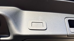 2025 (25) LAND ROVER RANGE ROVER EVOQUE 2.0 D165 Dynamic SE 5dr Auto 5126828