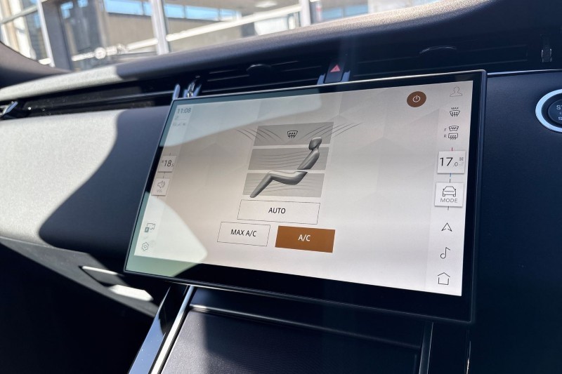 2025 (25) LAND ROVER RANGE ROVER EVOQUE 2.0 D165 Dynamic SE 5dr Auto 5126819