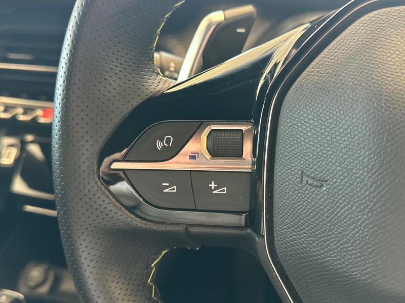 2021 (71) PEUGEOT 2008 1.2 PureTech 155 GT Premium 5dr EAT8 3456914