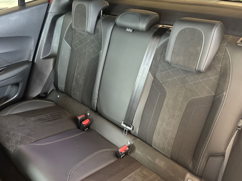 2021 (71) PEUGEOT 2008 1.2 PureTech 155 GT Premium 5dr EAT8 3456927