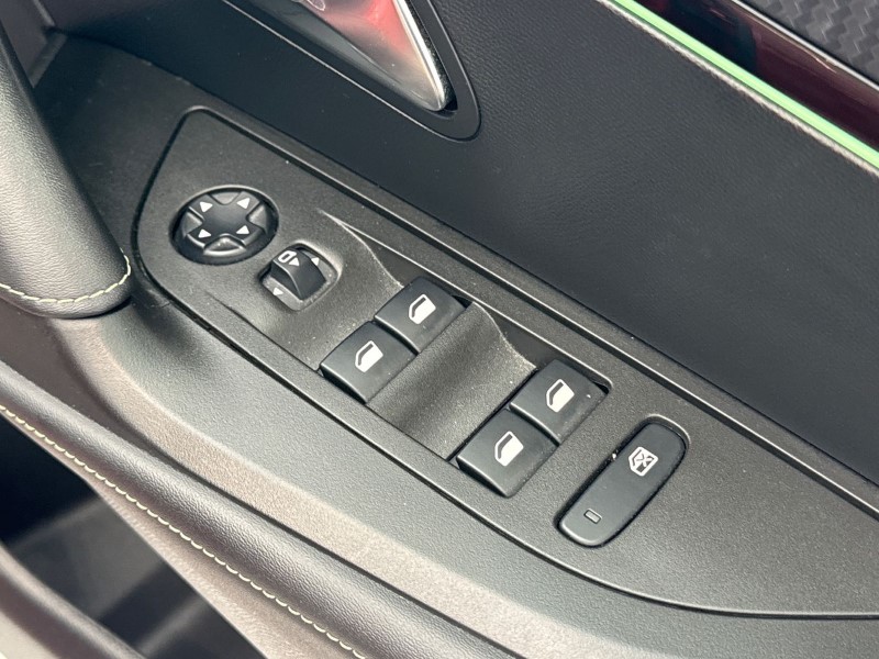 2021 (71) PEUGEOT 2008 1.2 PureTech 155 GT Premium 5dr EAT8 3456909