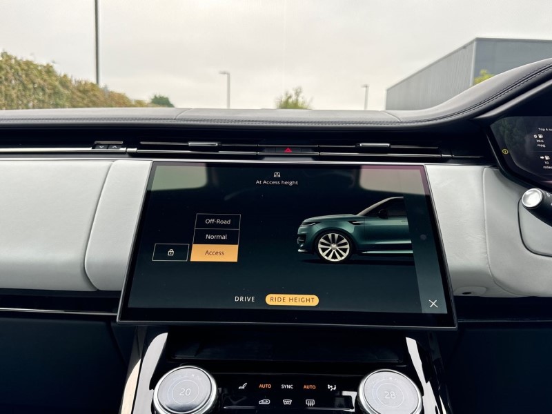 2023 (23) LAND ROVER RANGE ROVER SPORT 3.0 D300 Autobiography 5dr Auto 3460525