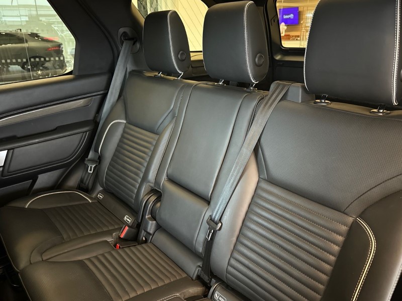 2020 (20) LAND ROVER DISCOVERY 3.0 SD6 HSE 5dr Auto 3451676