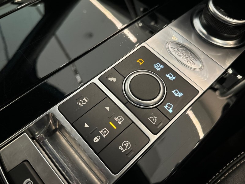 2020 (20) LAND ROVER DISCOVERY 3.0 SD6 HSE 5dr Auto 3451671