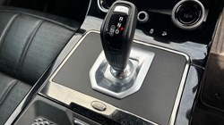 2020 (70) LAND ROVER RANGE ROVER EVOQUE 2.0 D180 R-Dynamic SE 5dr Auto 3439602