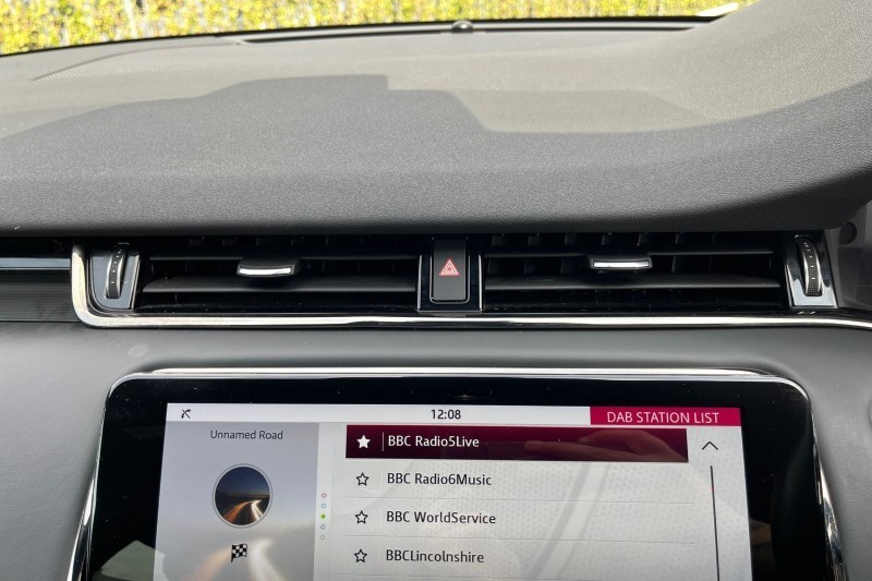 2020 (70) LAND ROVER RANGE ROVER EVOQUE 2.0 D180 R-Dynamic SE 5dr Auto 3439601