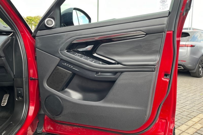 2020 (70) LAND ROVER RANGE ROVER EVOQUE 2.0 D180 R-Dynamic SE 5dr Auto 3439583