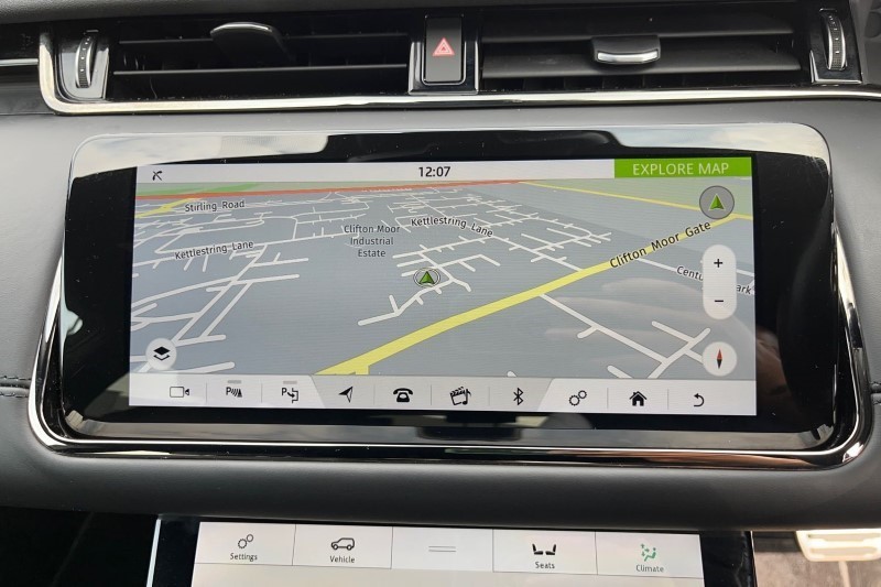 2020 (70) LAND ROVER RANGE ROVER EVOQUE 2.0 D180 R-Dynamic SE 5dr Auto 3439595