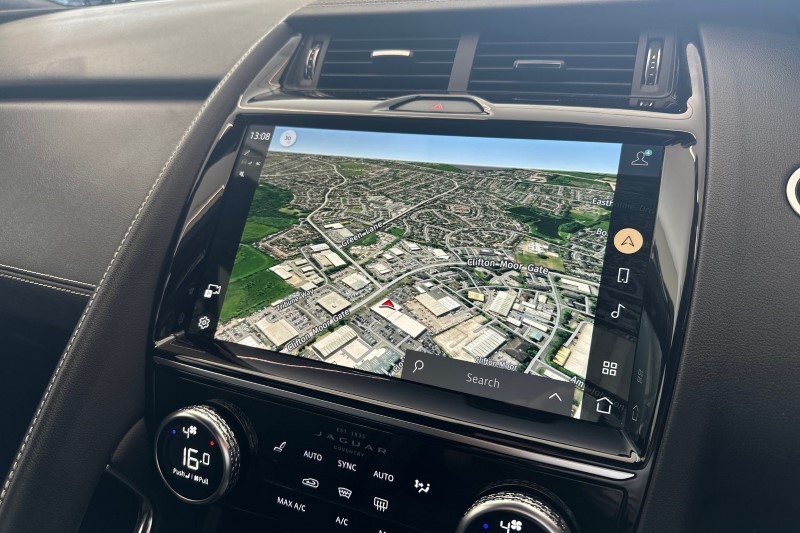 2021 (21) JAGUAR E-PACE 2.0 D200 R-Dynamic HSE 5dr Auto 3480108