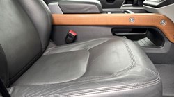 2023 (23) LAND ROVER DEFENDER 3.0 D300 HSE 110 5dr Auto 5146928