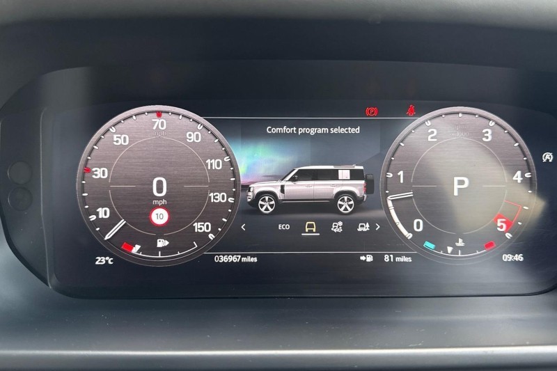 2023 (23) LAND ROVER DEFENDER 3.0 D300 HSE 110 5dr Auto 5577756