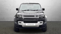 2023 (23) LAND ROVER DEFENDER 3.0 D300 HSE 110 5dr Auto 5146909