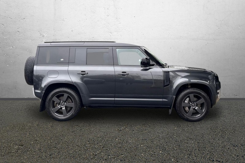 2023 (23) LAND ROVER DEFENDER 3.0 D300 HSE 110 5dr Auto 5146907