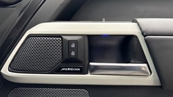 2023 (23) LAND ROVER DEFENDER 3.0 D300 HSE 110 5dr Auto 5146957