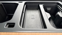 2023 (23) LAND ROVER DEFENDER 3.0 D300 HSE 110 5dr Auto 5146941