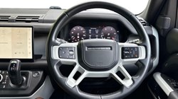 2023 (23) LAND ROVER DEFENDER 3.0 D300 HSE 110 5dr Auto 5577737