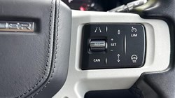 2023 (23) LAND ROVER DEFENDER 3.0 D300 HSE 110 5dr Auto 5577750