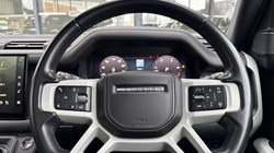 2023 (23) LAND ROVER DEFENDER 3.0 D300 HSE 110 5dr Auto 5146930