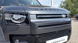 2023 (23) LAND ROVER DEFENDER 3.0 D300 HSE 110 5dr Auto 5577765
