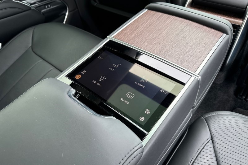 2024 (24) LAND ROVER RANGE ROVER 3.0 D350 Autobiography 4dr Auto 3448914