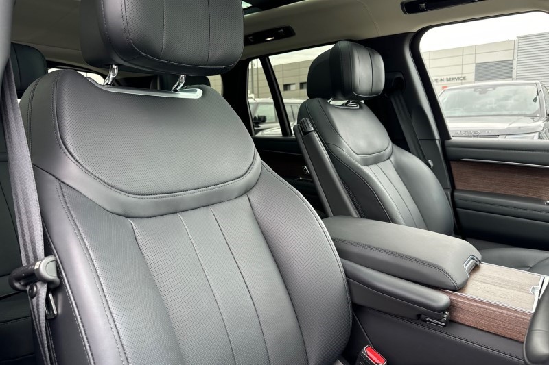 2024 (24) LAND ROVER RANGE ROVER 3.0 D350 Autobiography 4dr Auto 3448885