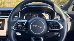 2023 (23) JAGUAR F-PACE 2.0 D200 R-Dynamic Black 5dr Auto AWD 5129532