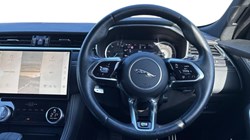 2023 (23) JAGUAR F-PACE 2.0 D200 R-Dynamic Black 5dr Auto AWD 5129520